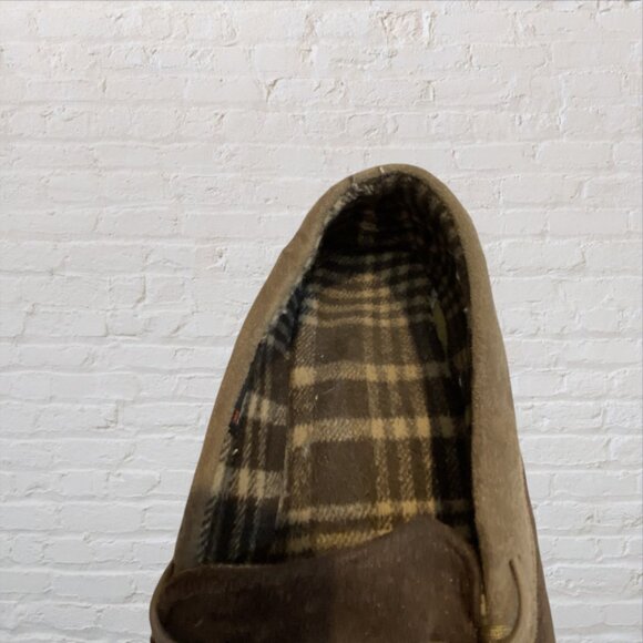 Men's House Shoe/Slipper, XL, Loafer Style, Rubber Sole, Adjustable for Width - Picture 9 of 12